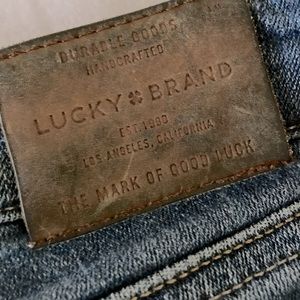 Lucky Brand skinny jeans medium dark wash